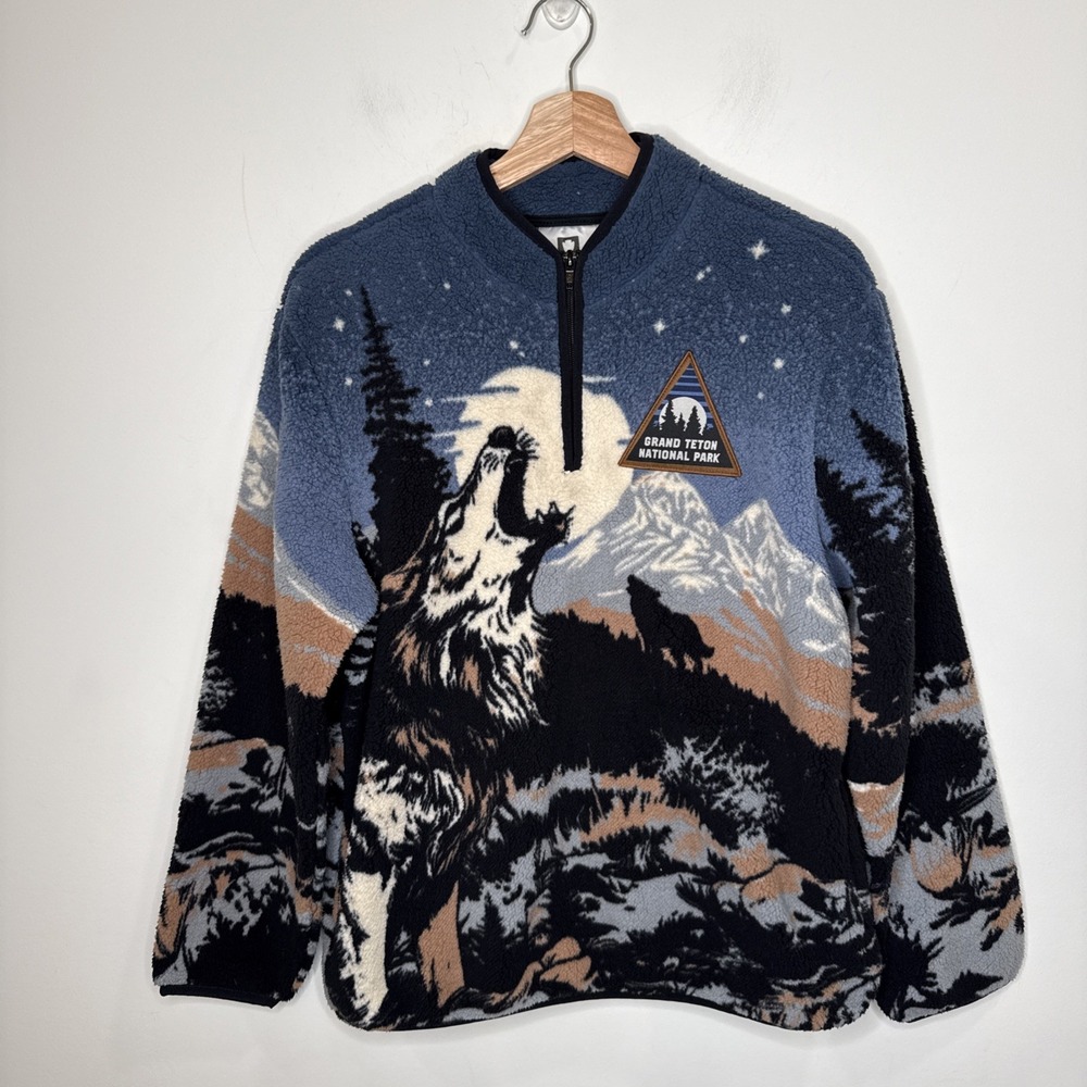 Grand Teton National Park Wolf Fleece Pullover Quarter Zip AOP Granola Women's S